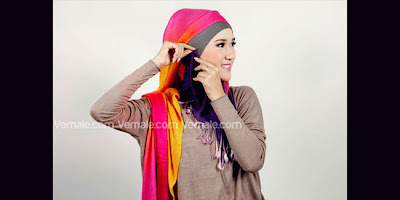 Cara Memakai Hijab Jilbab Pashmina Styles Trend Pelangi Kombinasi Headband