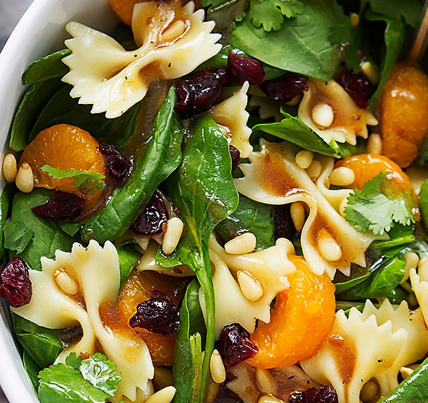 MANDARIN PASTA SPINACH SALAD WITH TERIYAKI DRESSING #vegetarian #healthy