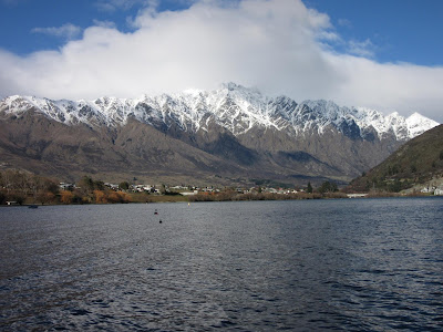 Frankton, The Remarkables y el lago Wakatipu, Nueva Zelanda