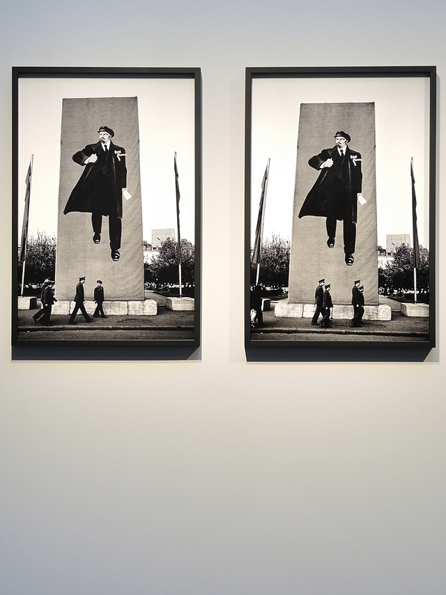 Antwerpen: tentoonstelling: "Ikonen" van Anton Corbijn in de handelsbeurs