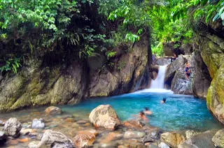 Curug Leuwi Hejo Wisata Sentul Bogor, Keindahan Alam Sentul, Destinasi Wisata Bogor, Curug di Sentul Bogor, Eksplorasi Alam Sentul, Wisata Air Terjun Sentul, Keajaiban Curug Bogor, Pemandangan Alam Sentul, Pesona Curug Leuwi Hejo