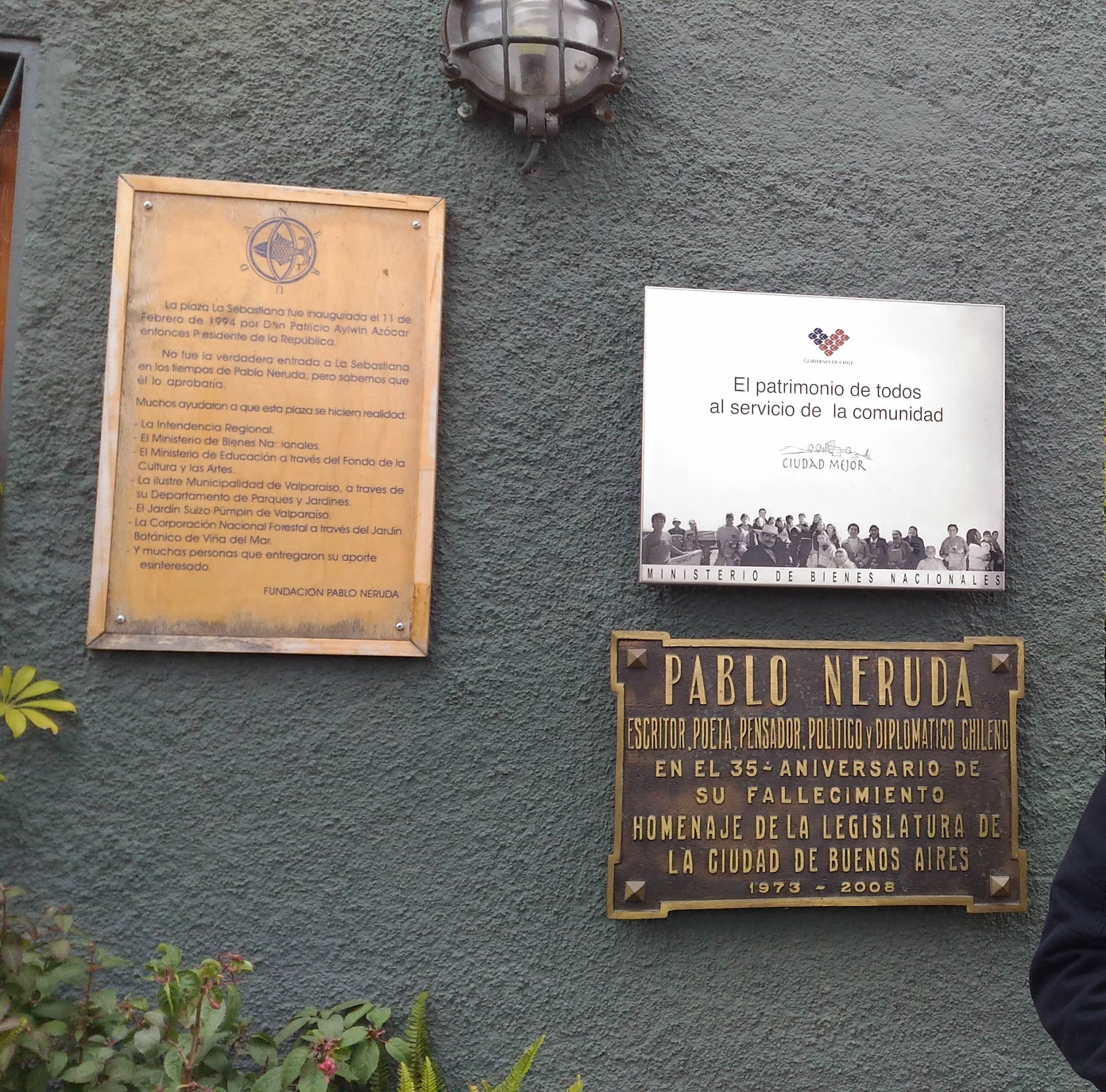 placa casa pablo neruda