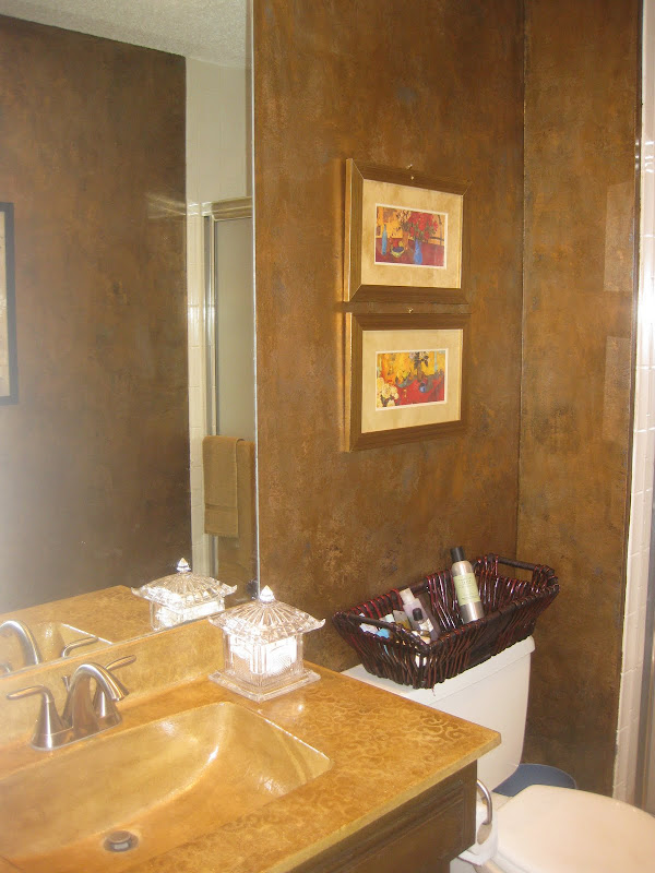 Bathroom Makeover: The Walls of Guest Bath One title=