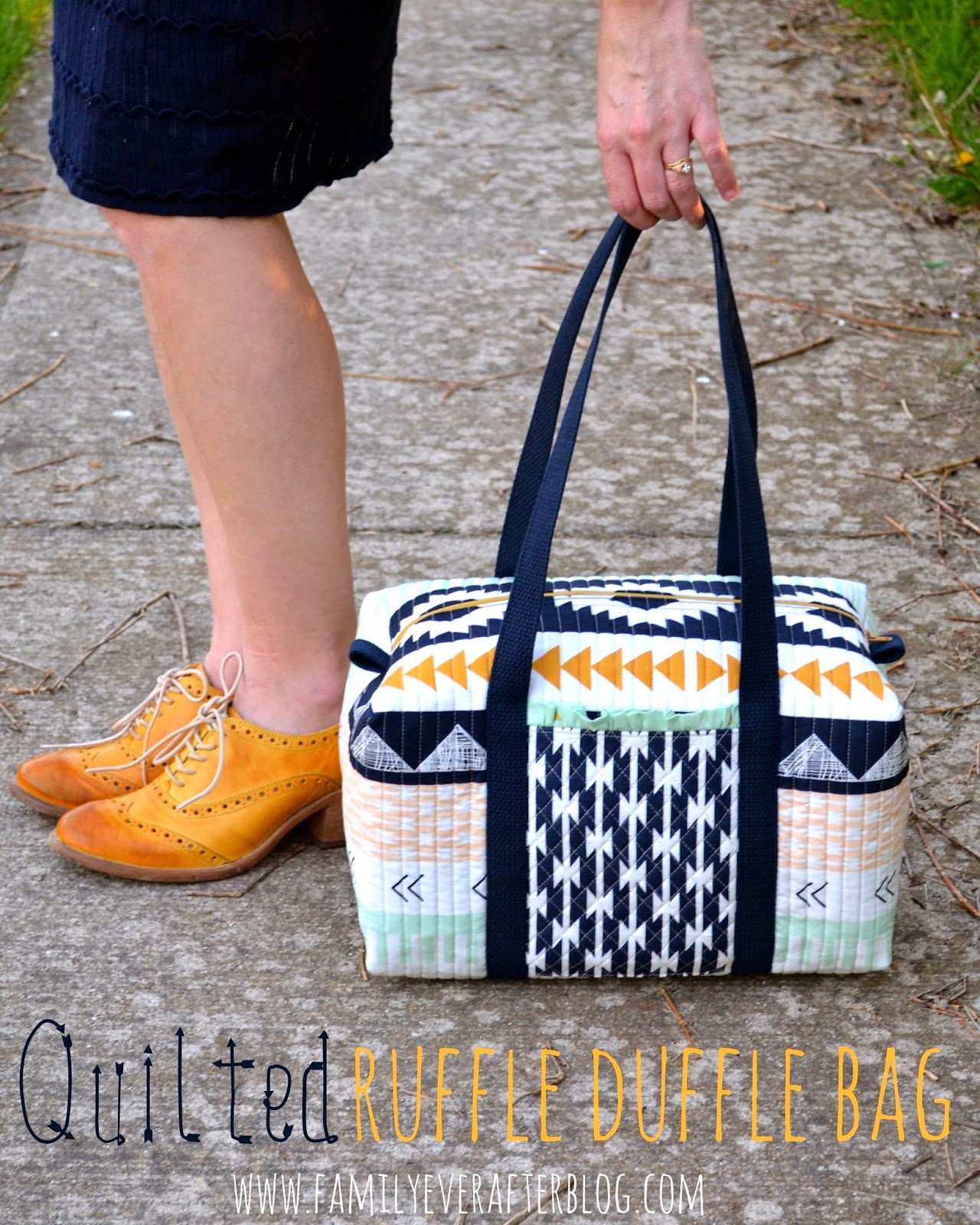 Quilted Ruffle Duffle Bag + Arizona Fat Quarter Giveaway!