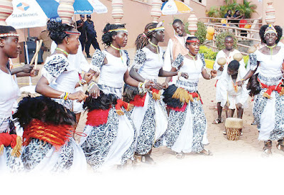 About the musical Ndere Troupe