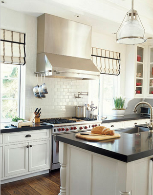 White Kitchen Doors on Decided To Do 1 White Shaker Cabinet Doors Including Some With Glass