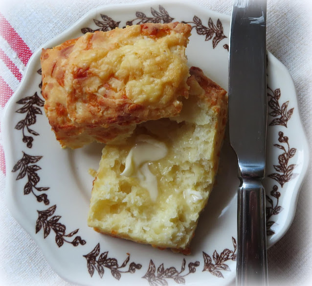 Three Ingredient Cheese Scones