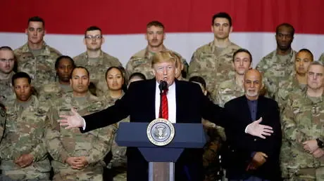 ترامب يندد بواحدة من "أكبر الهزائم في التاريخ الأمريكي" وسط الانهيار الأفغاني ويدعو بايدن إلى "الاستقالة مخزيًا"