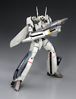 Hasegawa 1/72 VF-0A/S BATTROID 'MACROSS ZERO' (65720) English Color Guide & Paint Conversion Chart