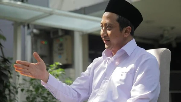 Dituding Tertawakan Anies saat Inspeksi Banjir, Ini Kata Yusuf Mansur