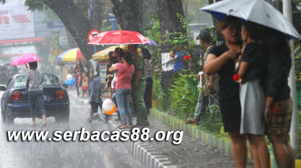 Hujan Deras Mulai Memasuki Wilayah Sumatera Utara, Masyarakat  Diimbau Untuk Hati-Hati