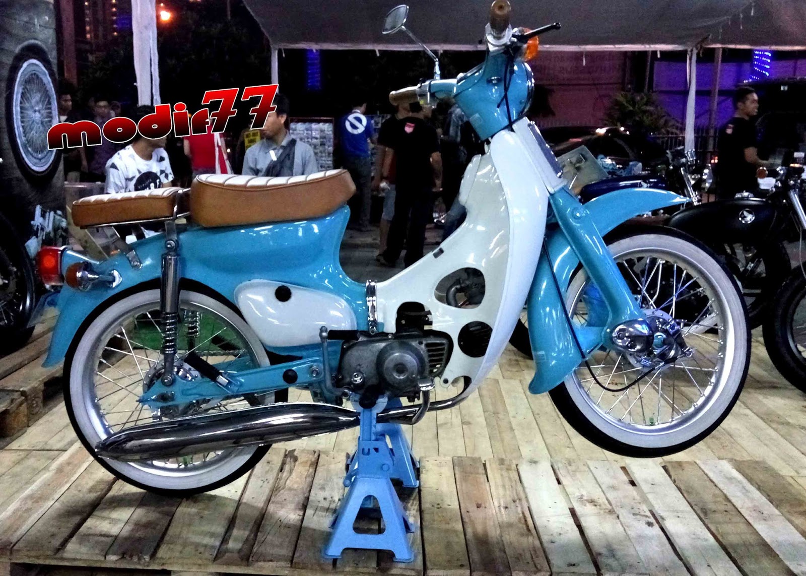 Modifikasi Motor Honda C70 Klasik Terbaik Dan Terupdate Klobot Modif