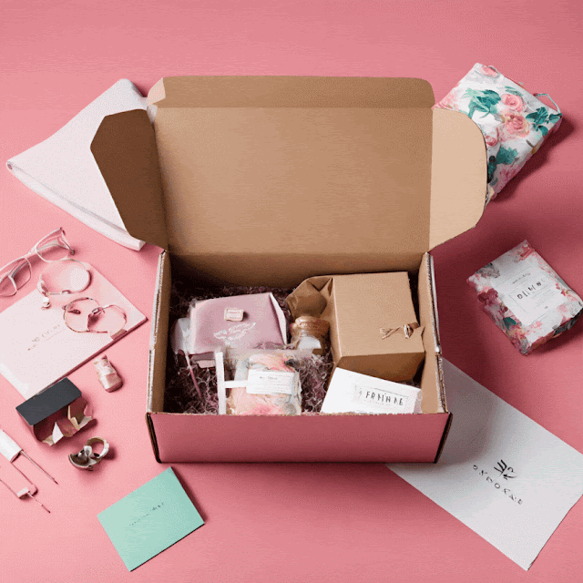 Beauty Female Subscription Boxes