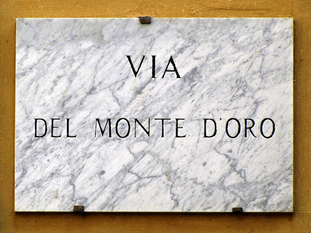 Via del Monte d'Oro (Street of the Mount of Gold) plaque, Livorno