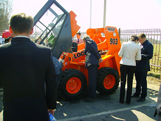 skid steer loader