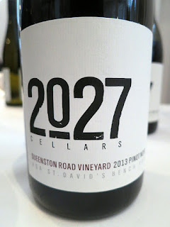 2027 Cellars Queenston Road Vineyard Pinot Noir 2013 (90+ pts)