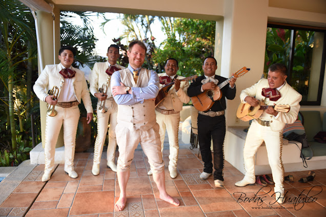 boda en playa, beach wedding, Oaxaca, México, Bodas Huatulco, Wedding Planner