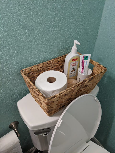 Guest Bathroom Essentials | www.kristenwoolsey.com