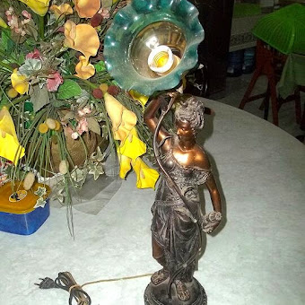 Lampu Meja Antik LPM05