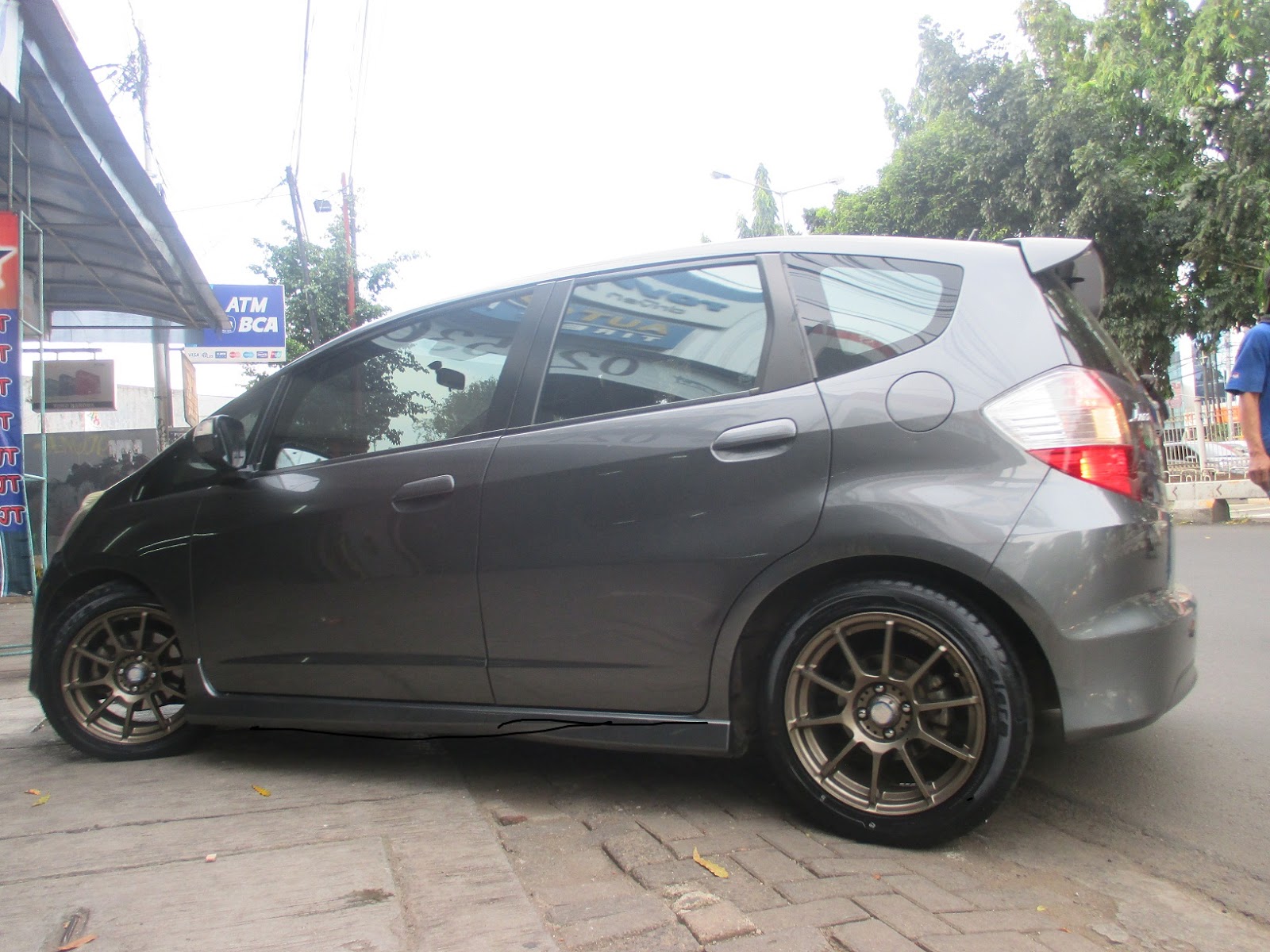 Velg Modifikasi Cocok Untuk Honda Jazz Terbaru 2017 Keren 