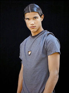 Taylor Lautner [Hollywood Actor]