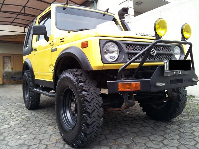 Modifikasi Suzuki Katana 4X4 - Andye Stc Design