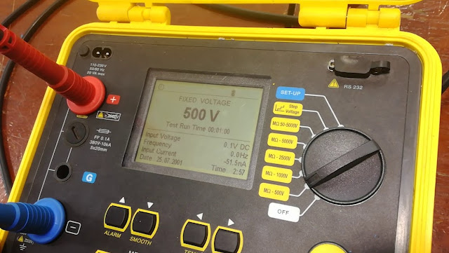 Medida de la RESISTENCIA de Aislamiento de una instalación eléctrica | Formas de Medida | Megómetro