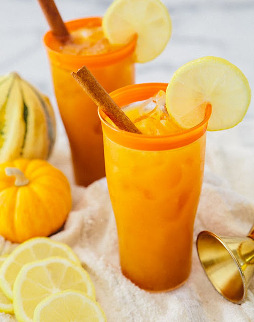 pumpkin fizz cocktail