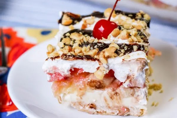 No-Bake Banana Split Cake