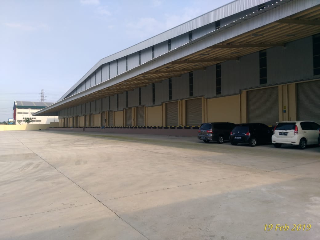 Disewakan gudang baru ada loading dock di kawasan industri 