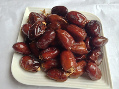 buah kurma penambah darah