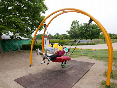 高岡おとぎの森公園 ブランコ