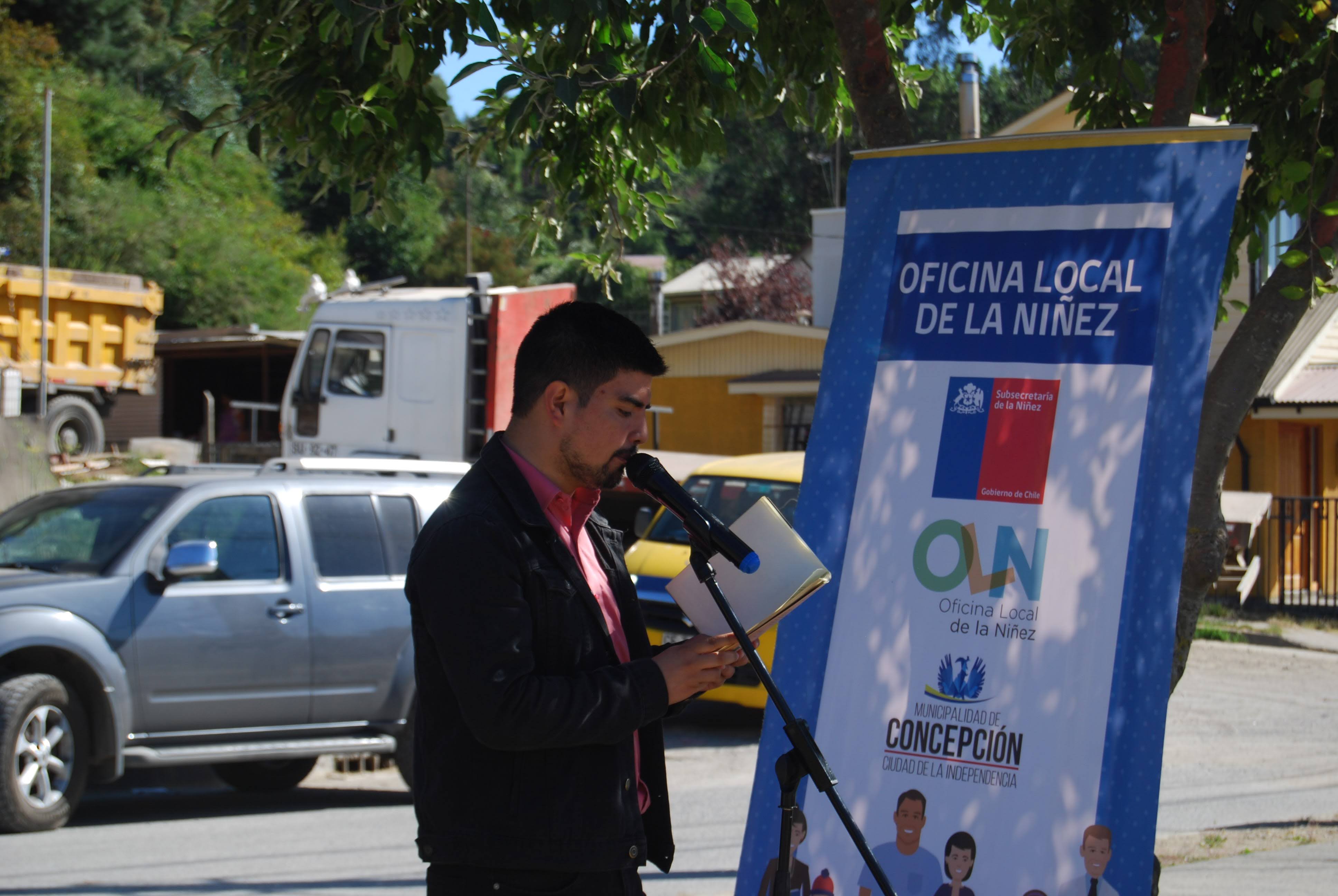 Poeta Alejandro Concha M. Oficina local de la niñez Concepción.