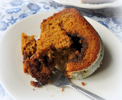 Pumpkin Streusel Cake