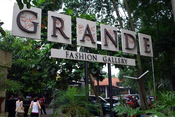 Grande Fashion Gallery Bandung