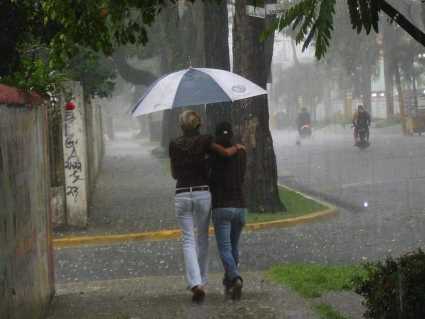 Una vaguada provocará aguaceros en gran parte del país