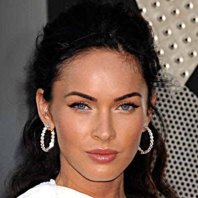 Megan Fox, MTV Movie Awards Here are some pictures of her wearing variations 