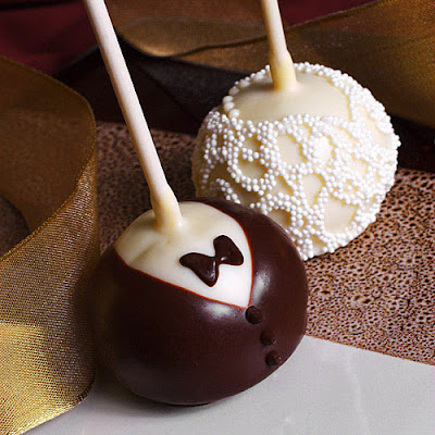 wedding cake pops