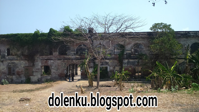 BENTENG VAN DEN BOSCH NGAWI ATAU BENTENG PENDEM