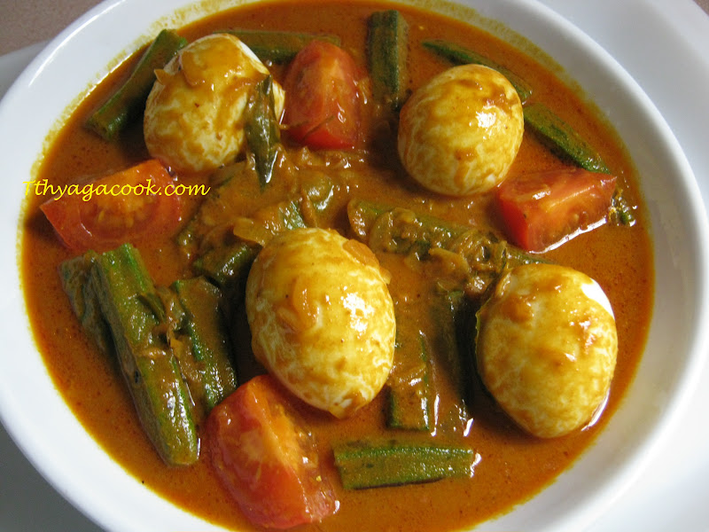 DAUN KARI Masakan Malaysia.....: KARI TELUR REBUS