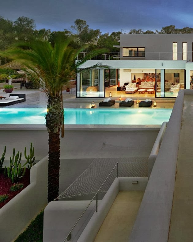 Ibiza dream home by Jaime Serra at night 