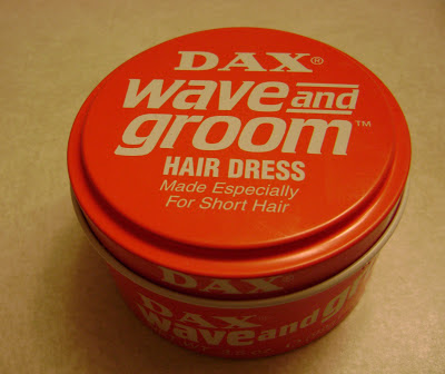 Dax wave and groom