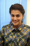 Taapsee glamorous photo gallery-thumbnail-6