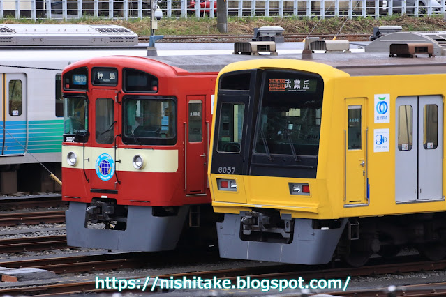 6157Fと9103Fが「通勤急行 武蔵丘」と「拝島快速 拝島」表示で並び。　小手指車両基地　2015.11.15