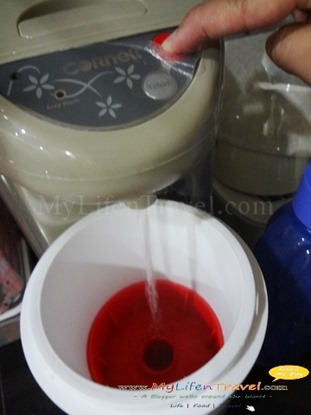 Easiyo real yogurt maker