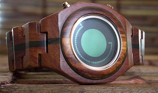 Tokyflash released its wooden watch Maru