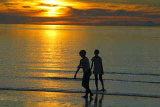 Pantai Ngurbloat Pantai Dengan Pasir Terhalus Di Dunia