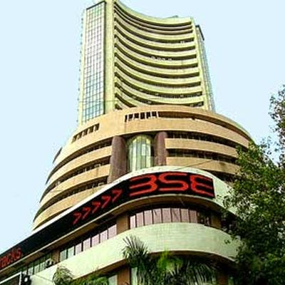 Sensex, Nifty extend record-breaking spree