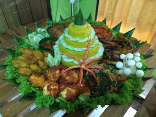 Tumpeng Tampah murah di Bandung