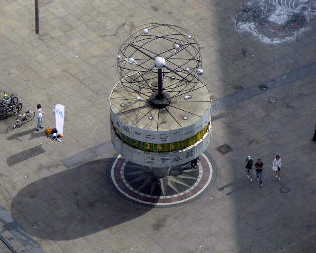 Urania-Weltzeituhr, Urania world time clock by Erich John, Alexanderplatz, Berlin